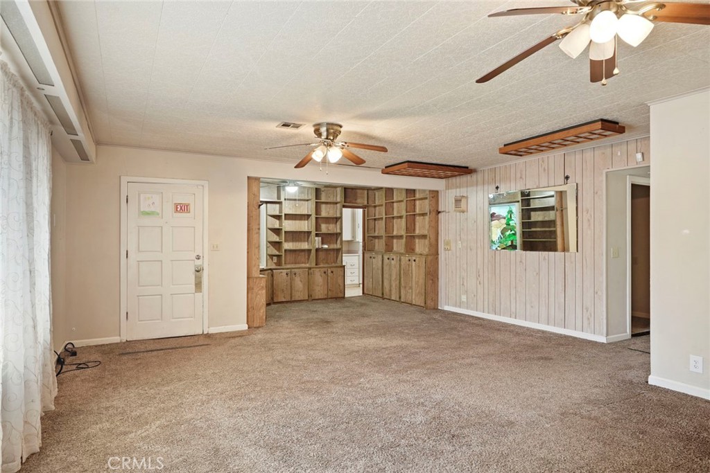 2194 Yosemite, Merced, CA 95341