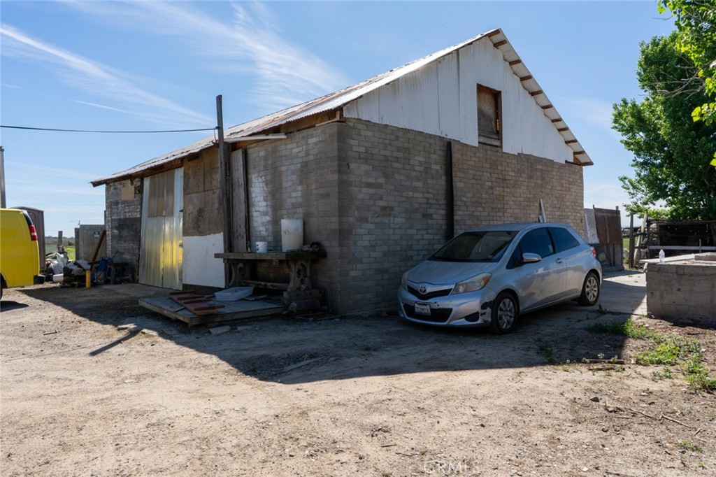 23429 Highway 152, Los Banos, CA 93635