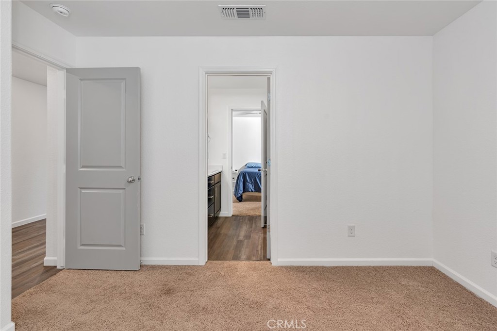 1807 Patricia Ct, Los Banos, CA 93635