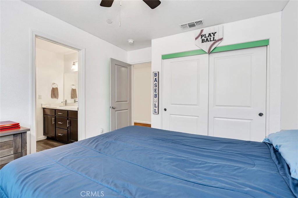 1807 Patricia Ct, Los Banos, CA 93635