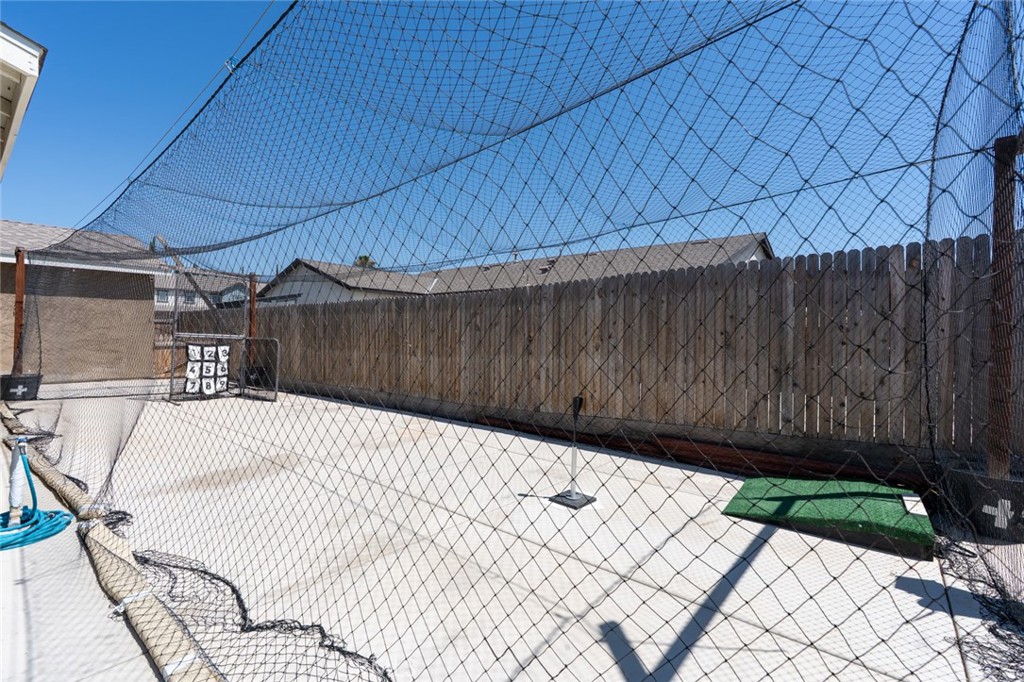 1807 Patricia Ct, Los Banos, CA 93635