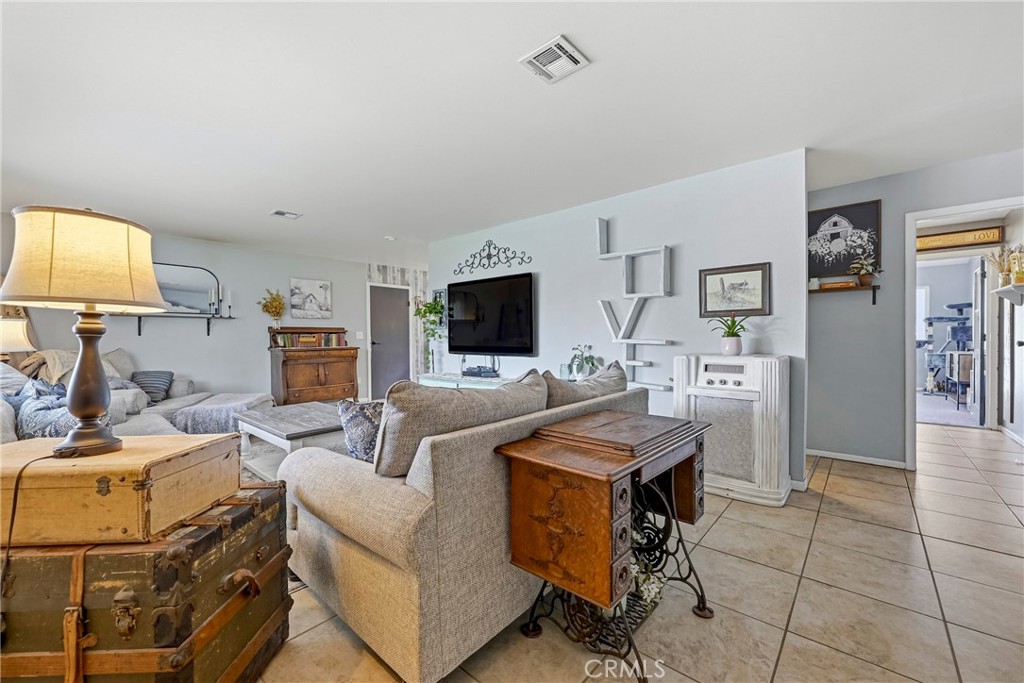 5444 Fleming Rd, Atwater, CA 95301