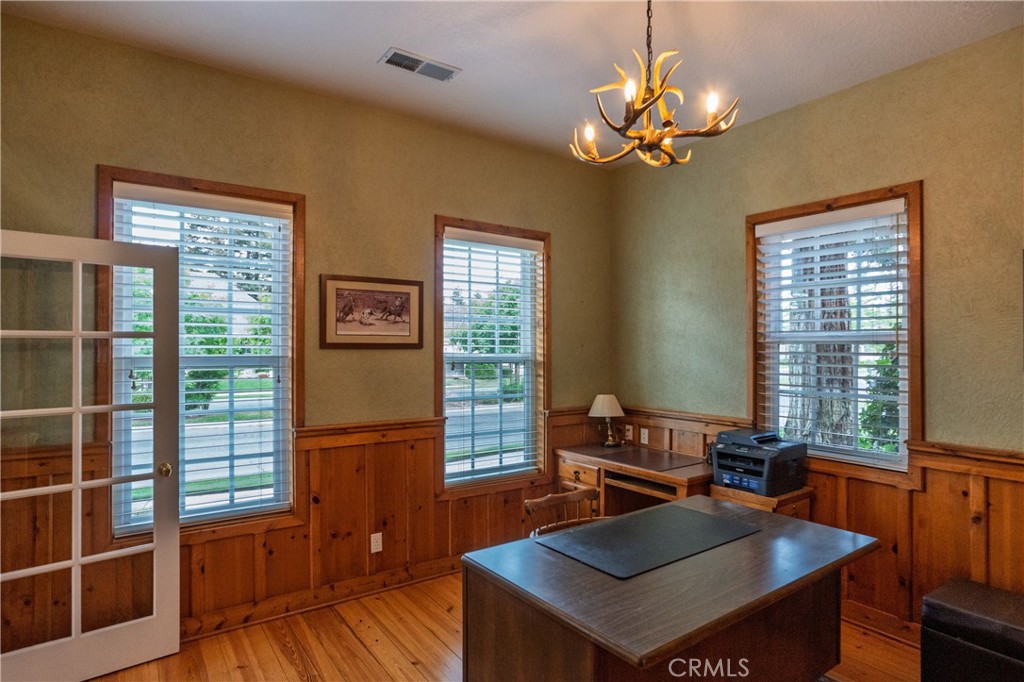 575 Woodlands, Madera, CA 93637