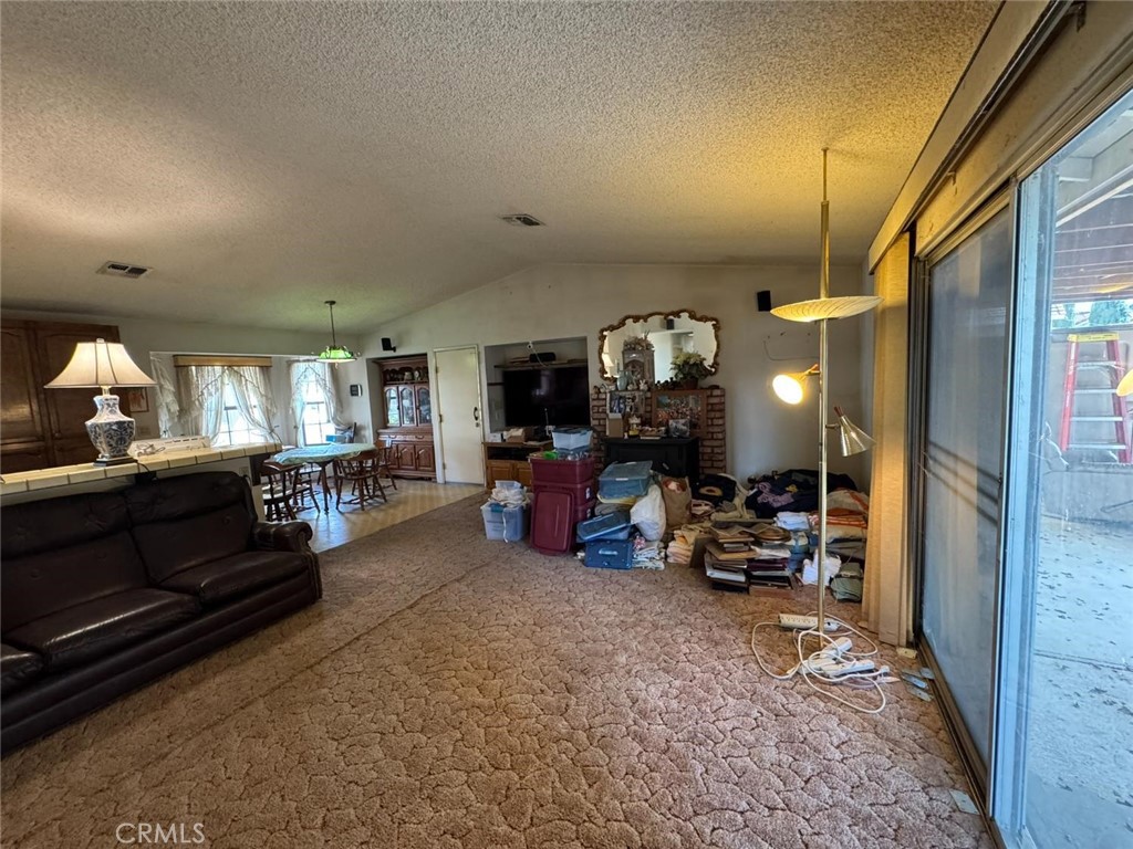 1461 E D, Oakdale, CA 95361