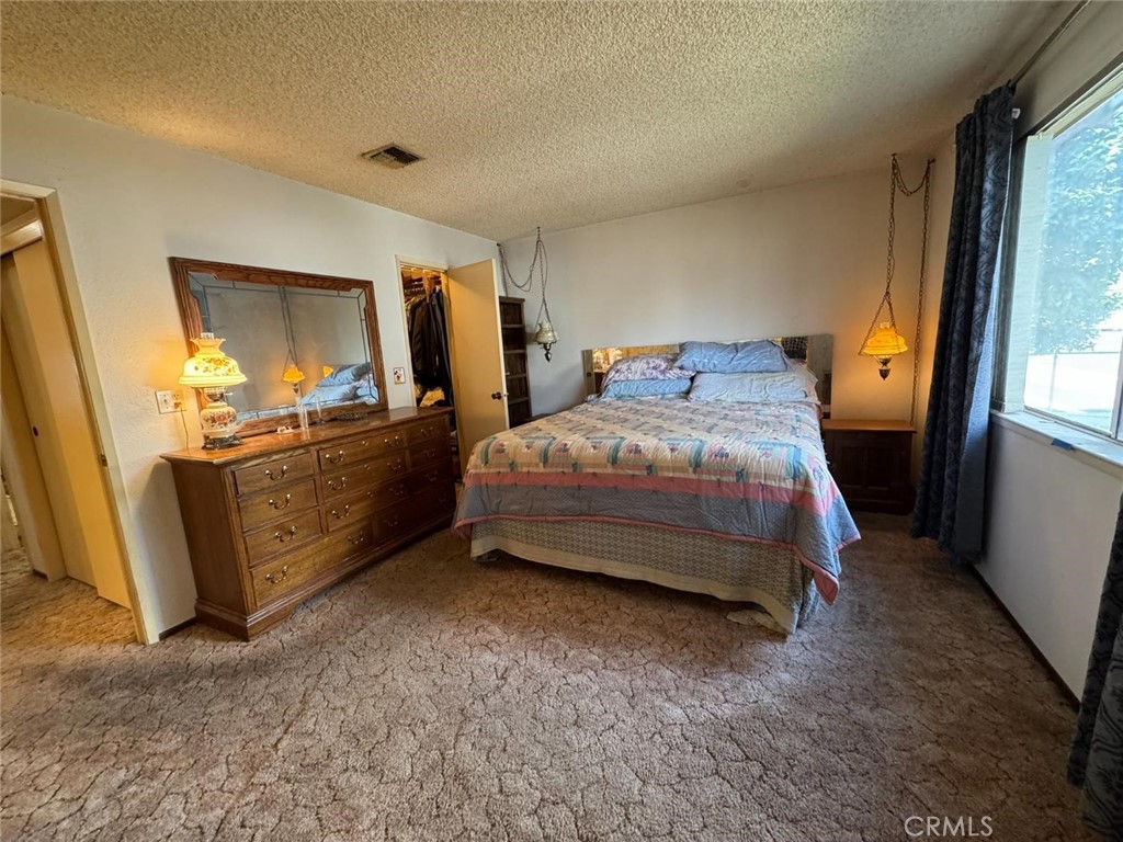 1461 E D, Oakdale, CA 95361