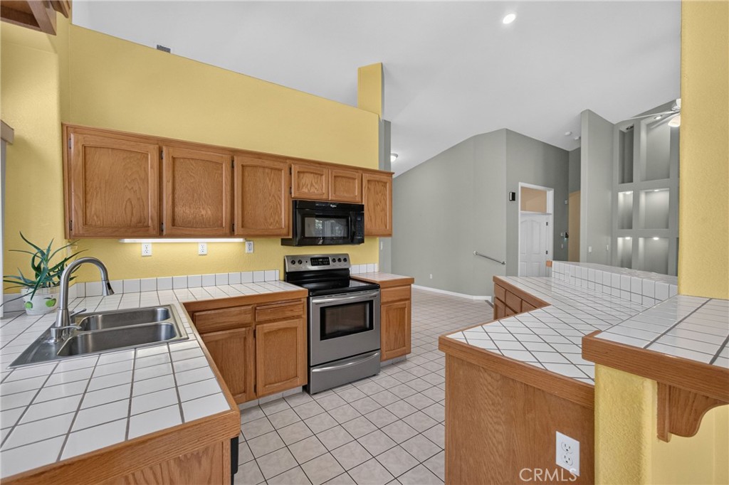 3451 Paseo Verde, Merced, CA 95348