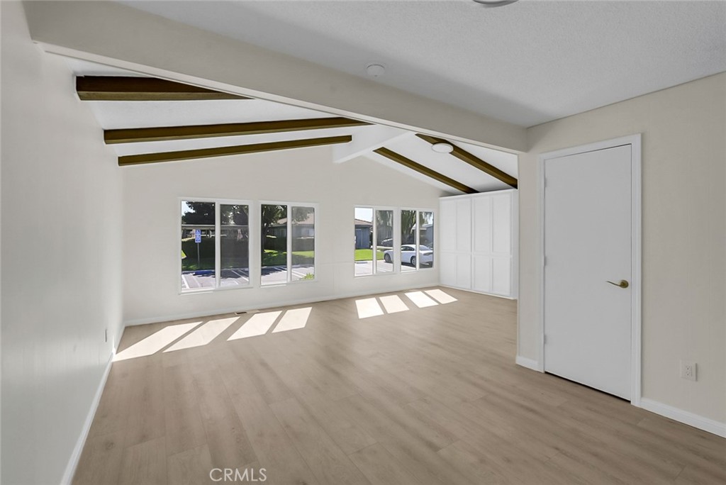 121 Ketch Ln, Modesto, CA 95356