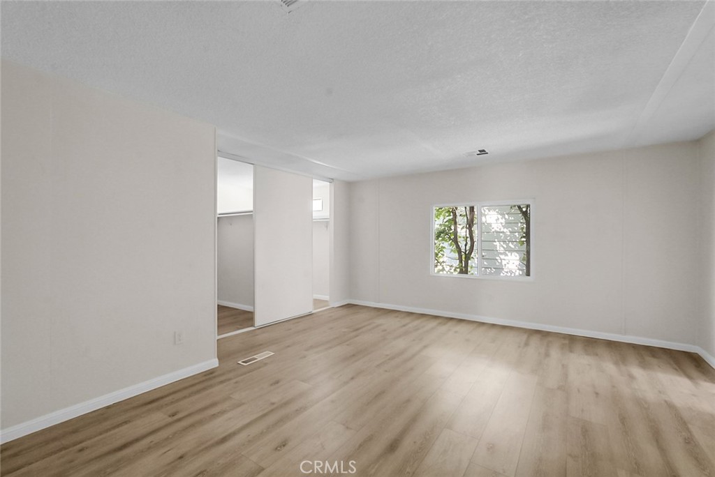 121 Ketch Ln, Modesto, CA 95356