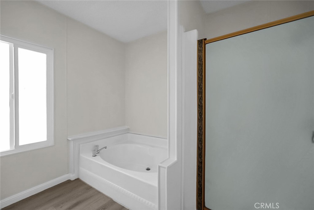 121 Ketch Ln, Modesto, CA 95356