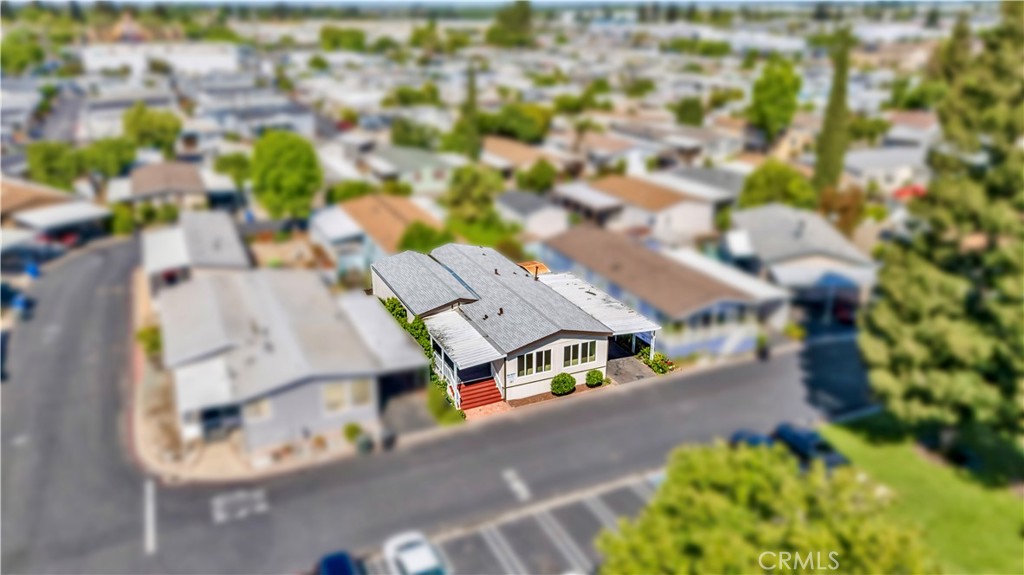 121 Ketch Ln, Modesto, CA 95356