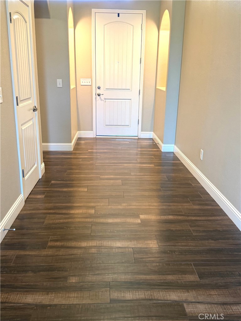 16004 W Ashli Ave, Kerman, CA 93630
