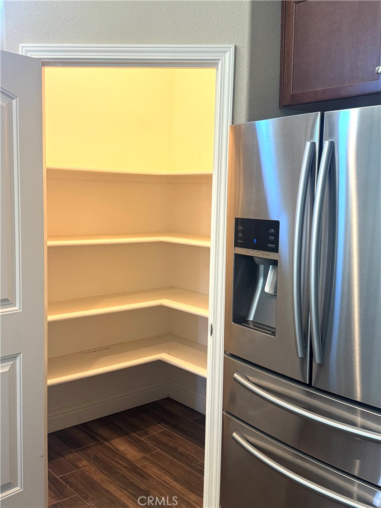 16004 W Ashli Ave, Kerman, CA 93630