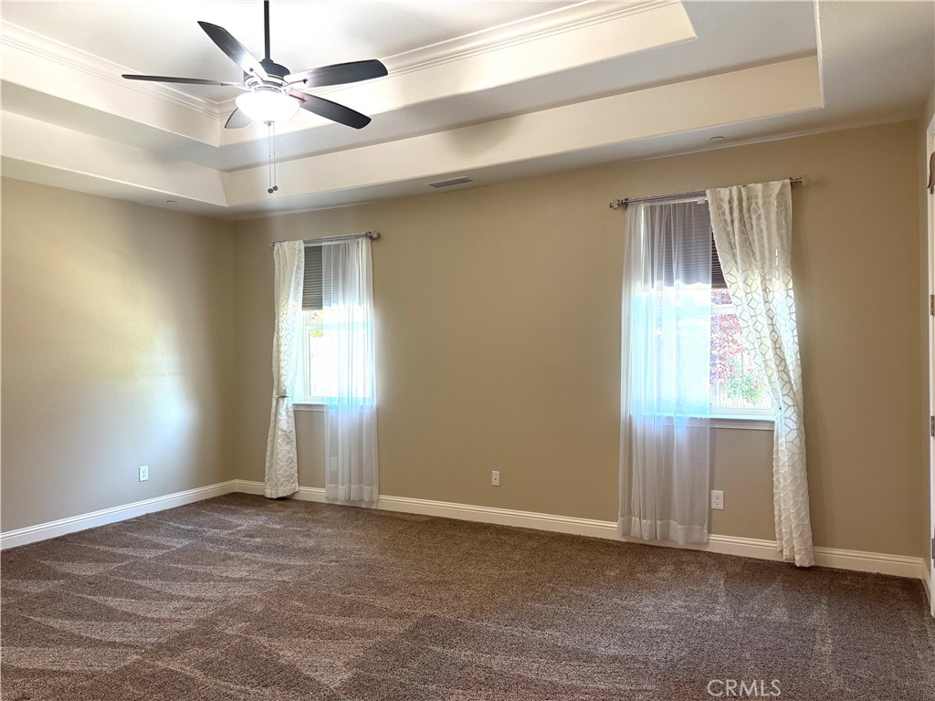16004 W Ashli Ave, Kerman, CA 93630