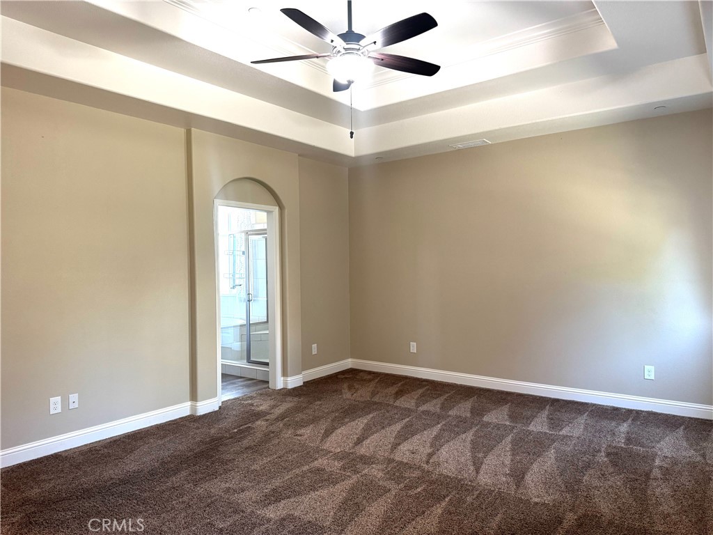 16004 W Ashli Ave, Kerman, CA 93630