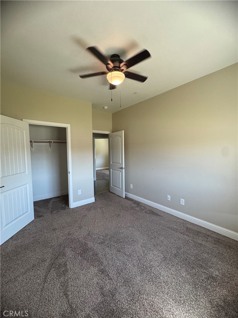 16004 W Ashli Ave, Kerman, CA 93630