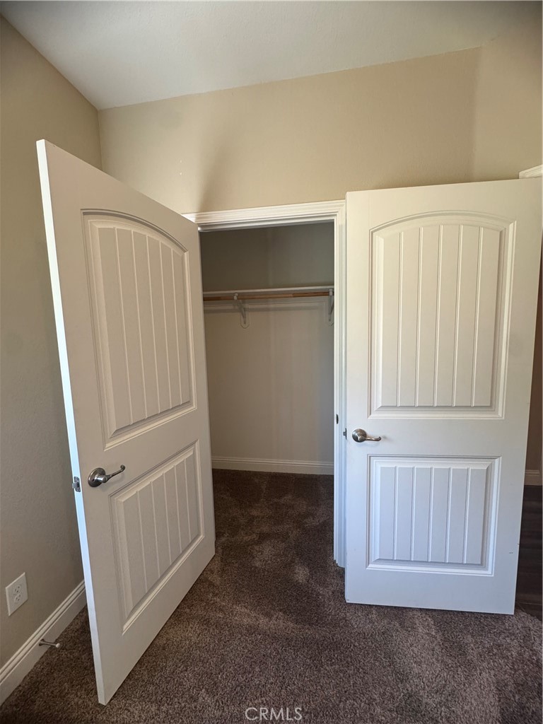 16004 W Ashli Ave, Kerman, CA 93630