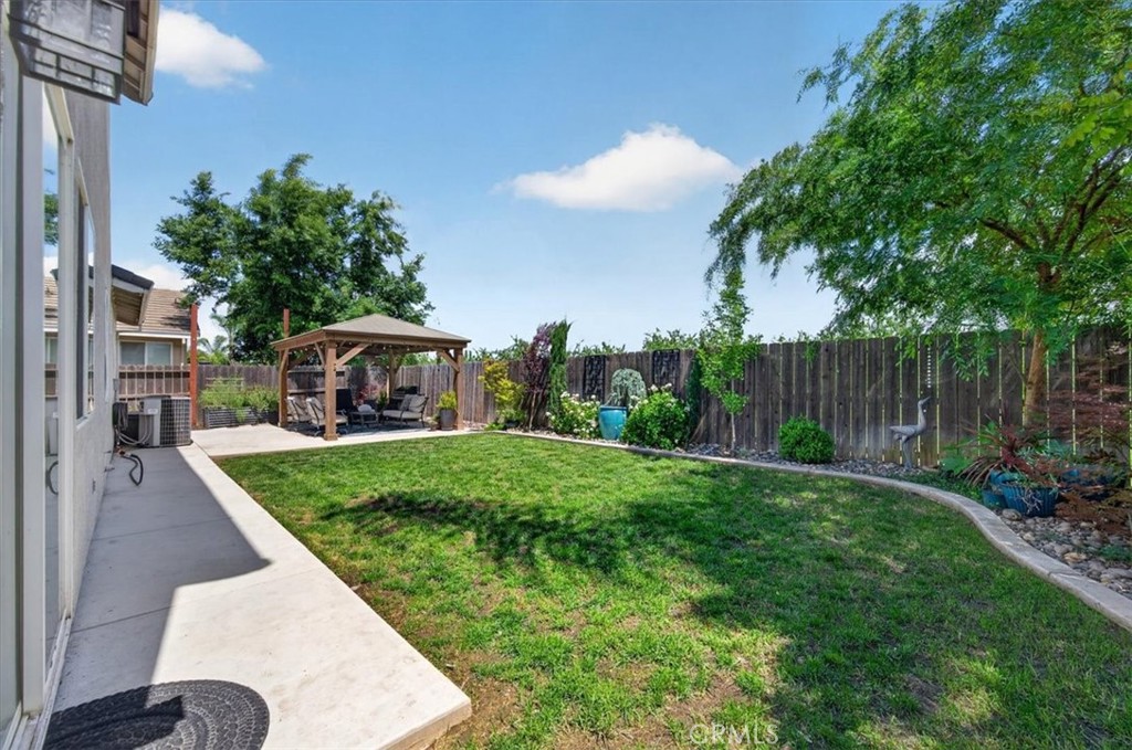 1955 Lemon, Madera, CA 93637