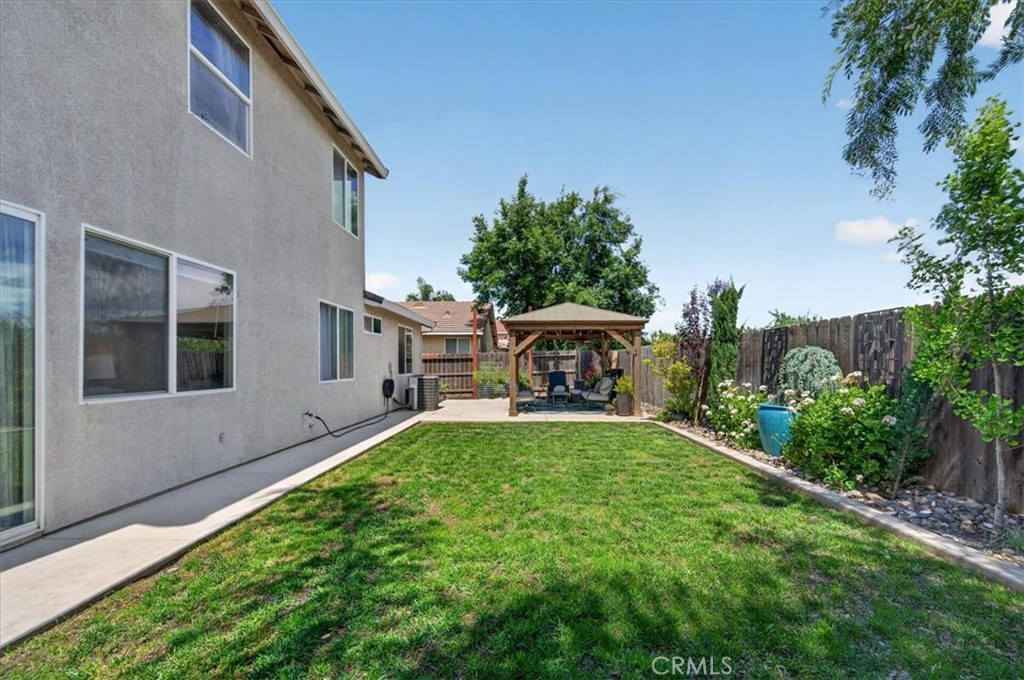 1955 Lemon, Madera, CA 93637