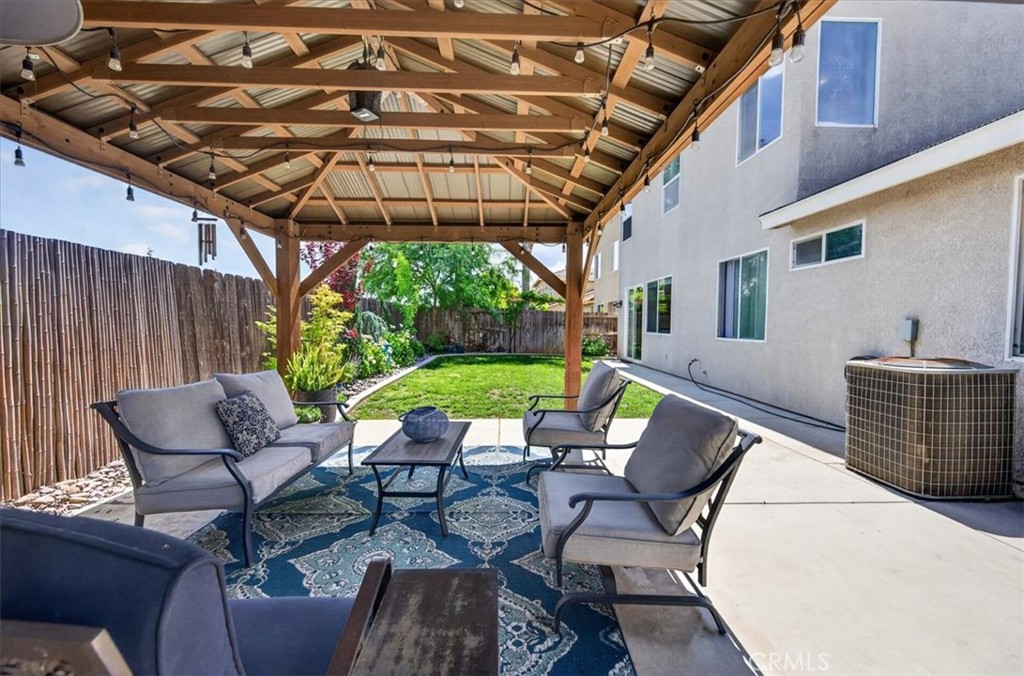 1955 Lemon, Madera, CA 93637