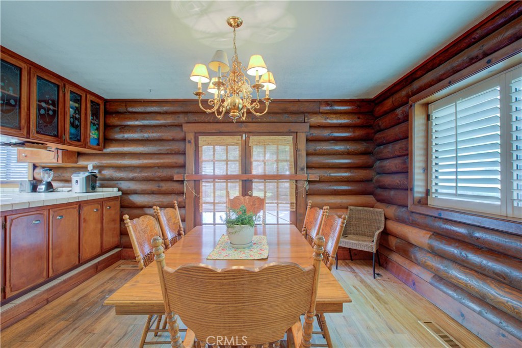 15686 Cozzi Ave, Dos Palos, CA 93620