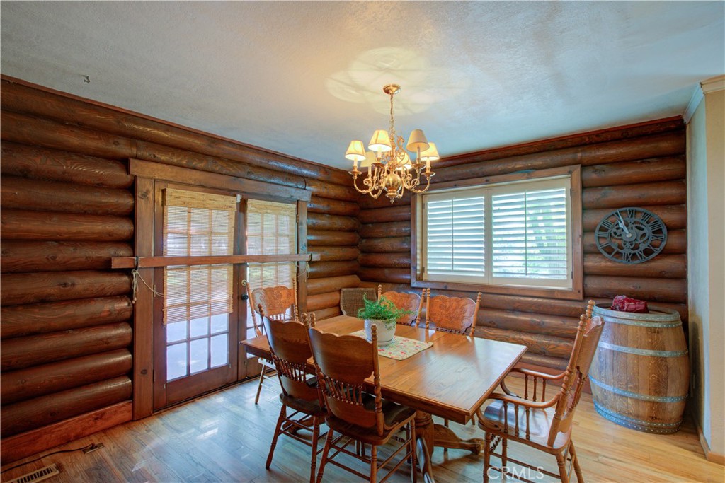 15686 Cozzi Ave, Dos Palos, CA 93620