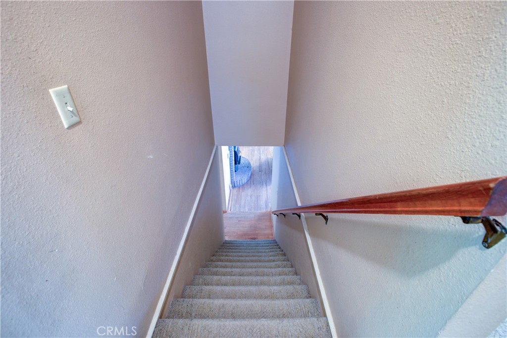 15686 Cozzi Ave, Dos Palos, CA 93620