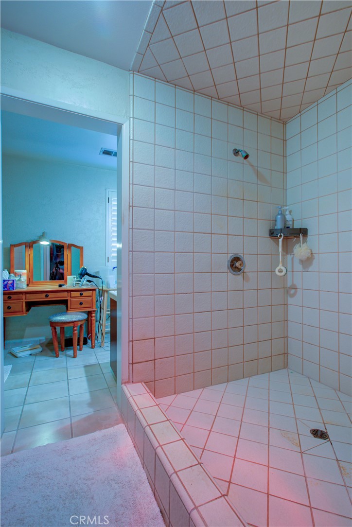 15686 Cozzi Ave, Dos Palos, CA 93620