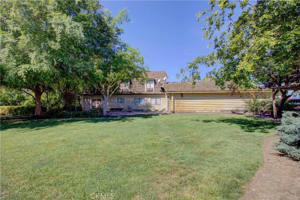 15686 Cozzi Ave, Dos Palos, CA 93620