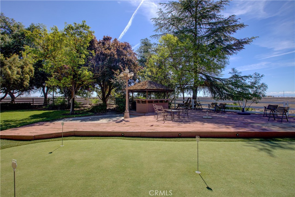 15686 Cozzi Ave, Dos Palos, CA 93620