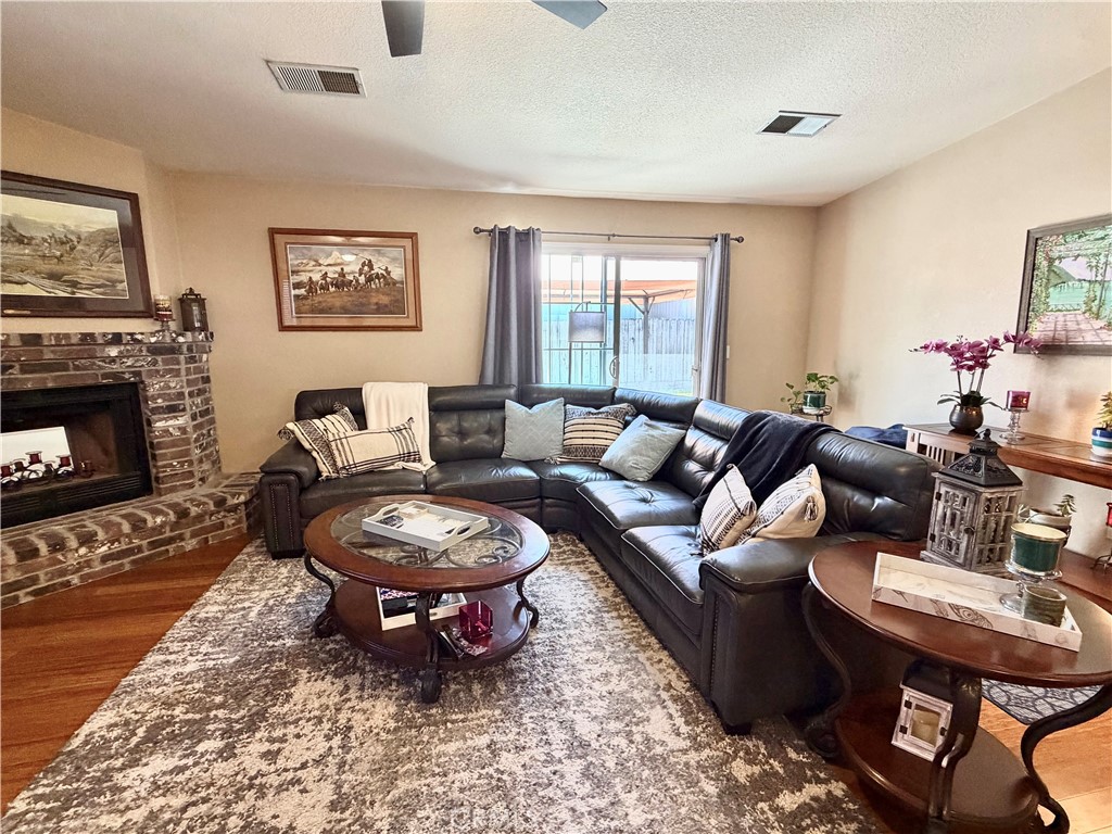 2943 Bea, Merced, CA 95348