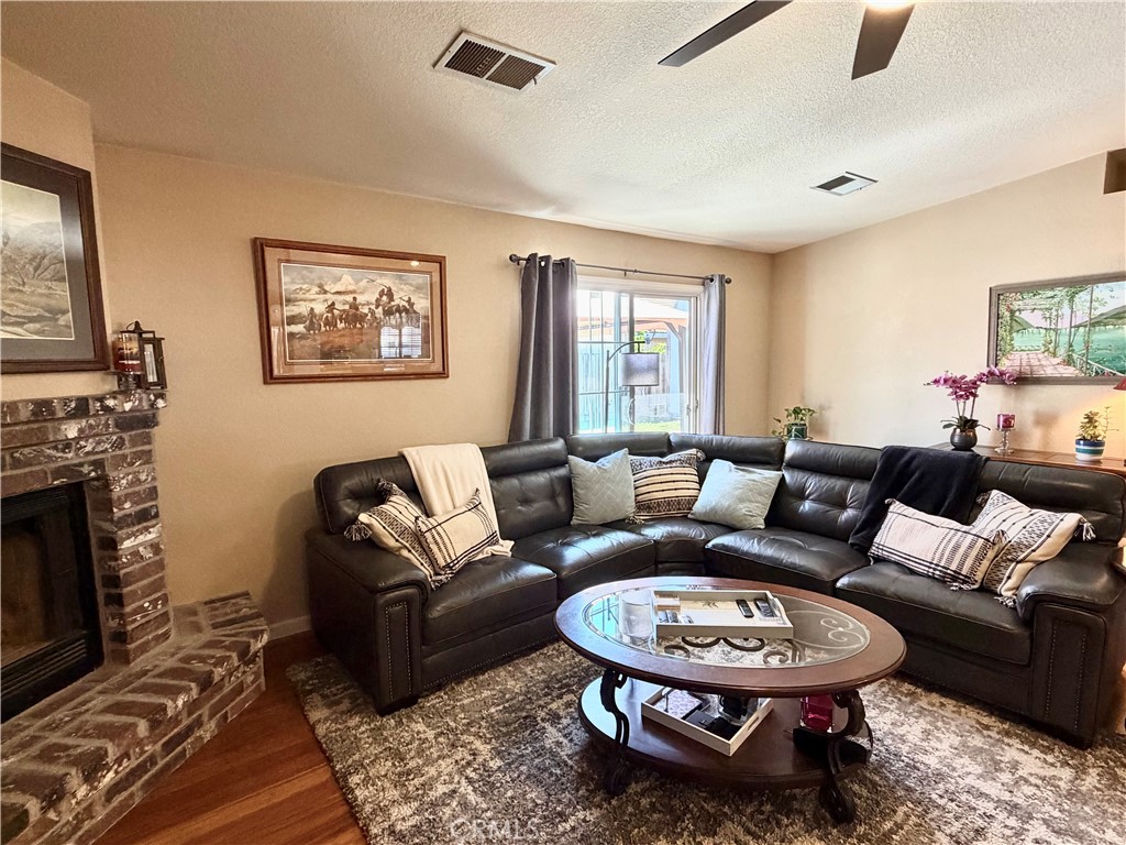 2943 Bea, Merced, CA 95348