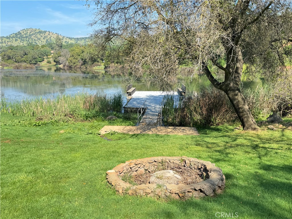 3295 Blue Oak Dr, Catheys Valley, CA 95306