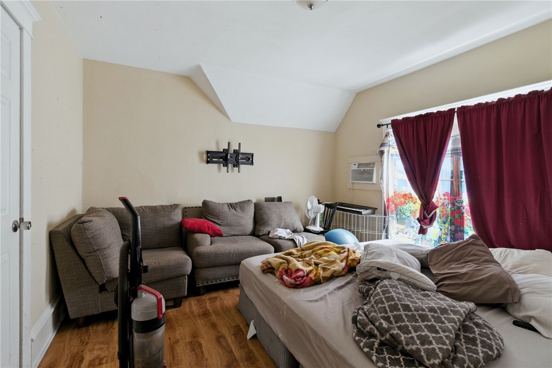 312 W Main, Turlock, CA 95380