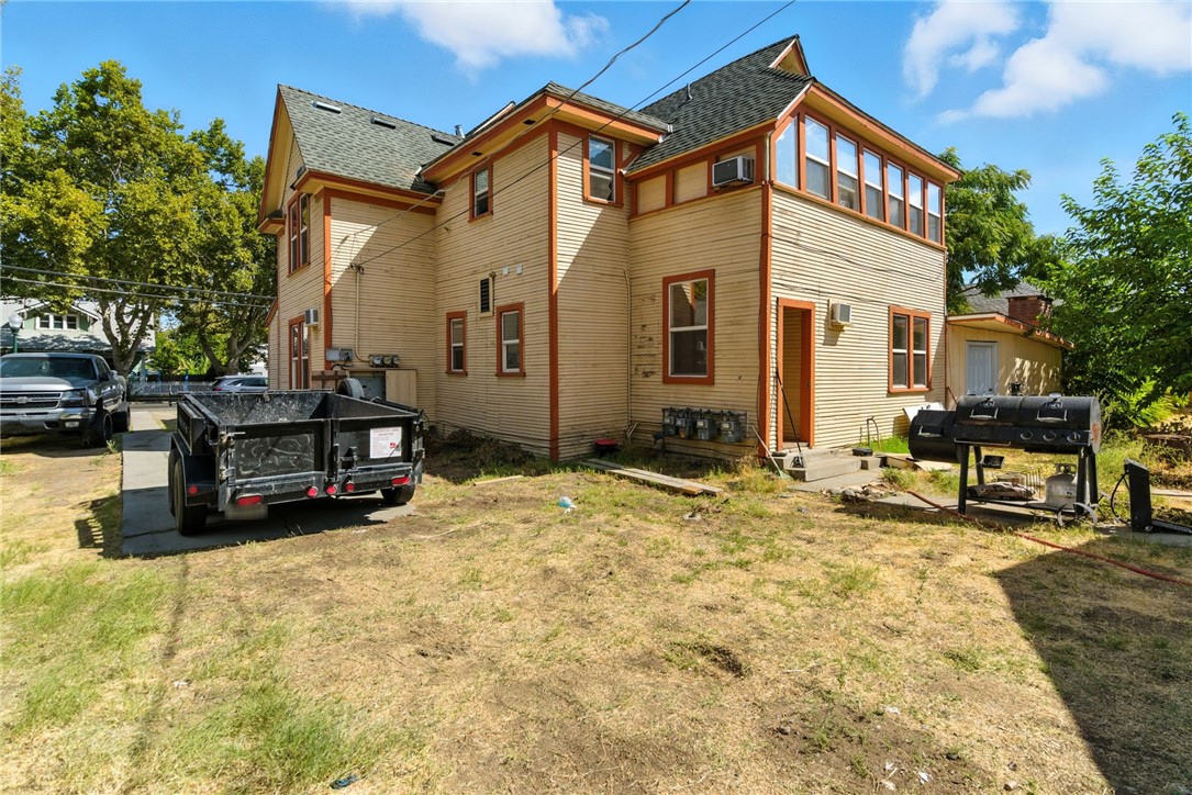 312 W Main, Turlock, CA 95380