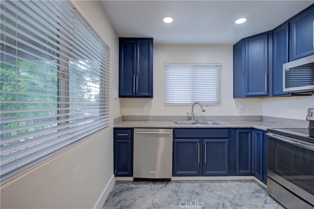 2900 Andre, Turlock, CA 95382