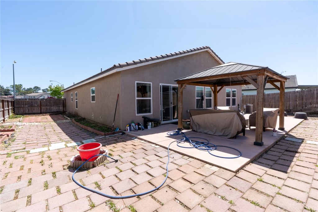 2005 Shasta, Atwater, CA 95301