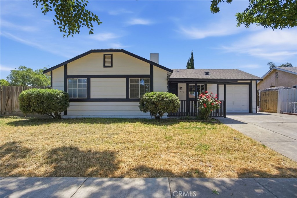604 Seville Way, Merced, CA 95341