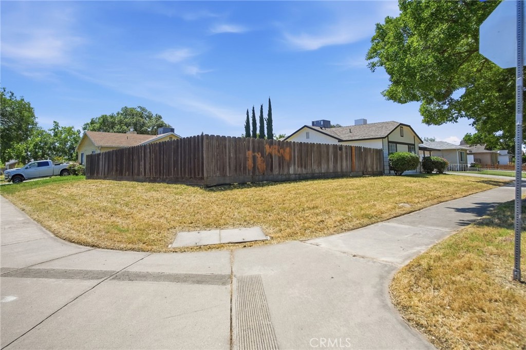 604 Seville Way, Merced, CA 95341