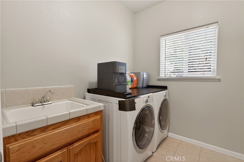 1733 Komos Ct, Atwater, CA 95301