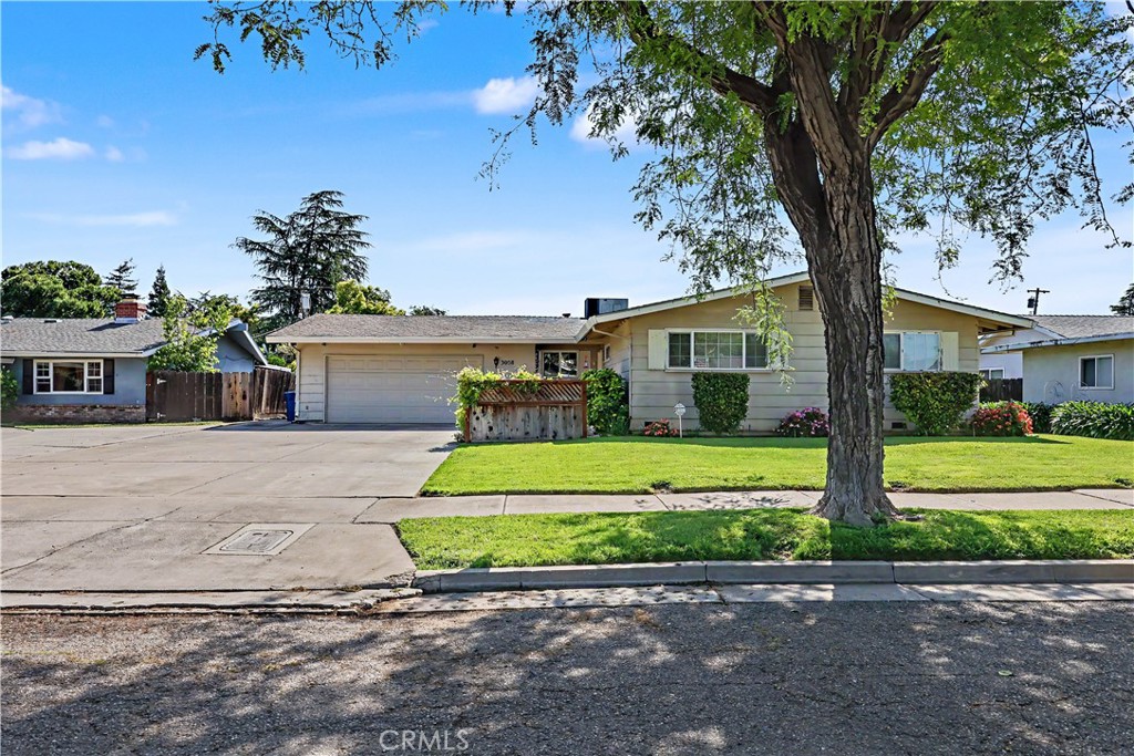 3058 El Capitan, Merced, CA 95340