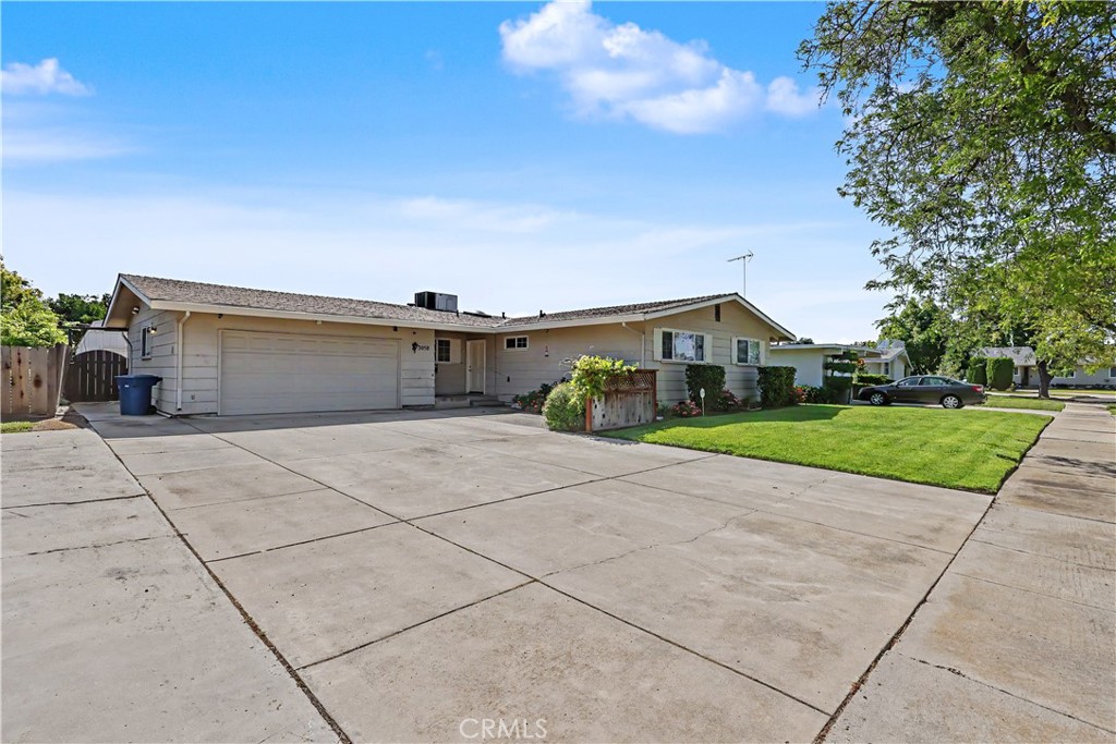 3058 El Capitan, Merced, CA 95340