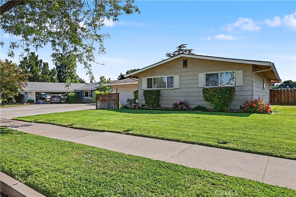 3058 El Capitan, Merced, CA 95340