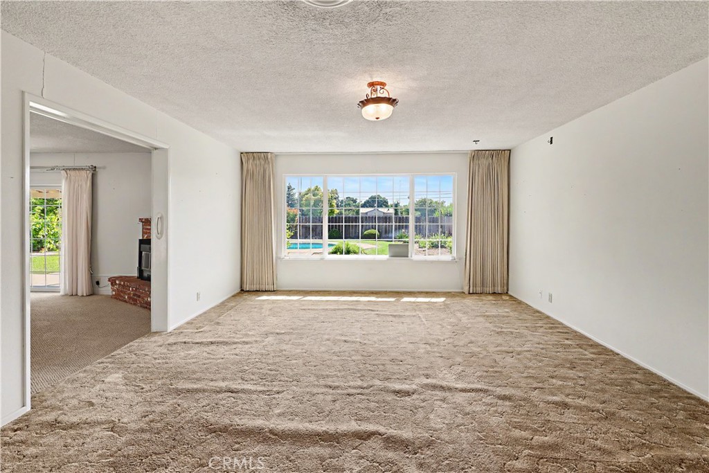 3058 El Capitan, Merced, CA 95340