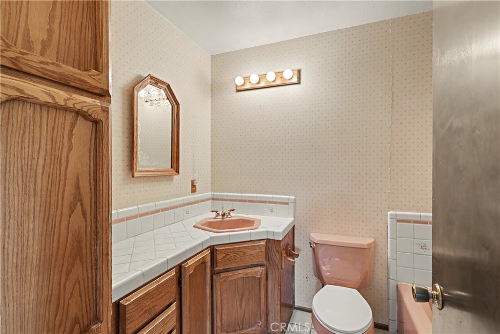 3058 El Capitan, Merced, CA 95340