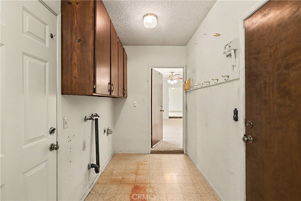 3058 El Capitan, Merced, CA 95340