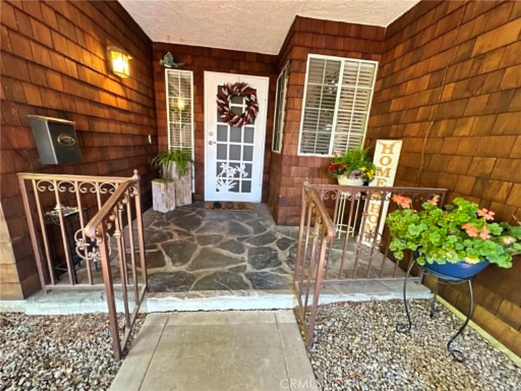 823 Rensselaer Dr, Merced, CA 95348
