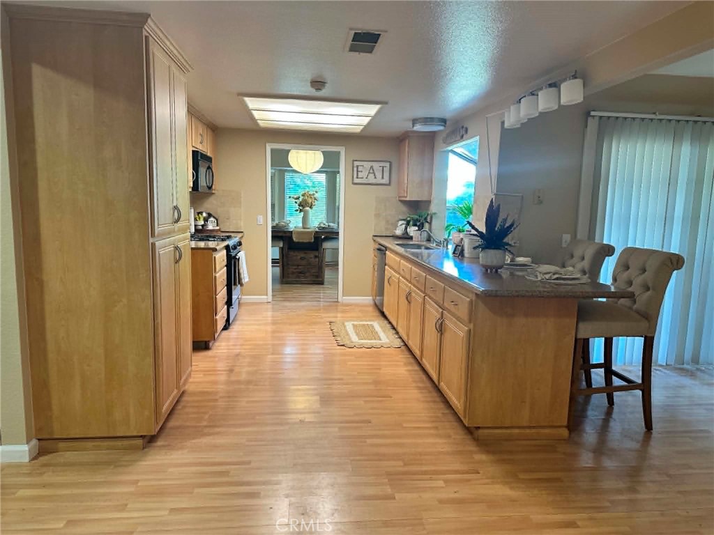 823 Rensselaer Dr, Merced, CA 95348