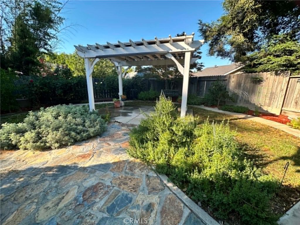 823 Rensselaer Dr, Merced, CA 95348