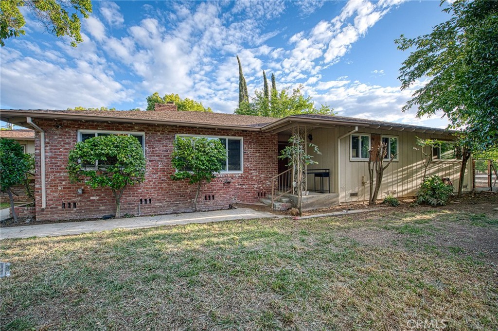 3389 E Olive, Merced, CA 95340