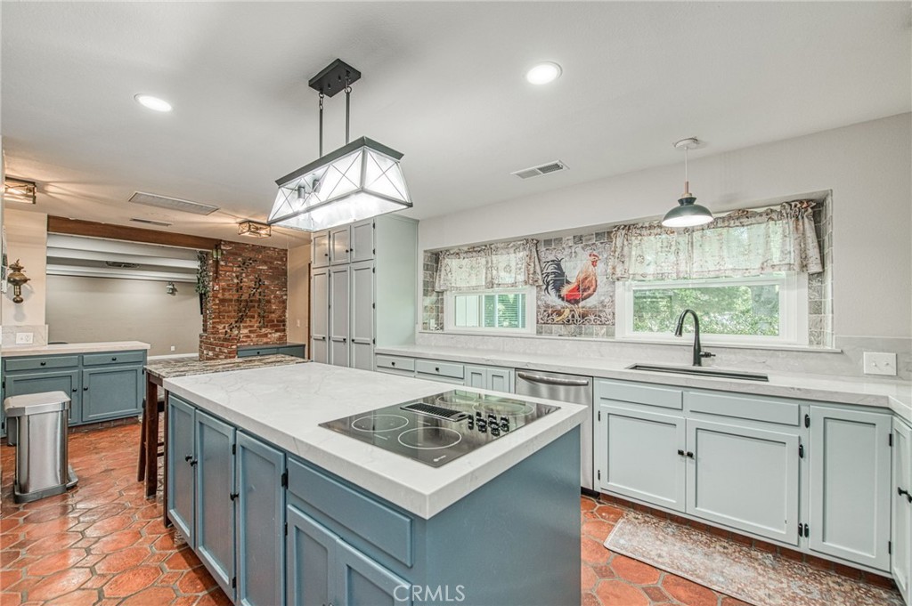 3389 E Olive, Merced, CA 95340